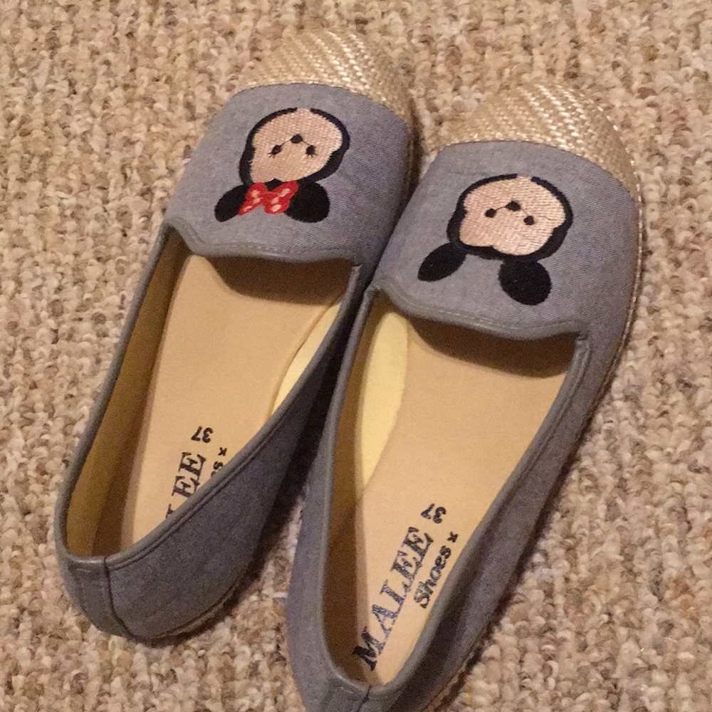 Flat shoes- great for summer!